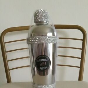 Luxurious Silver Bar Accessory with Crystal Accents
